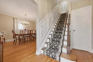 179 Locust St, Floral Park, NY 11001 - Photo 4
