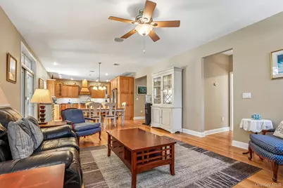 19 Navajo Trail, Sloatsburg, NY 10974 - Photo 12