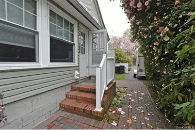 144 Division Avenue, West Sayville, NY 11796 - Photo 40