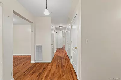 7 Elm Street #112, Spring Valley, NY 10977 - Photo 8