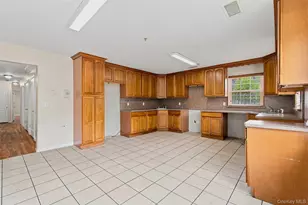 7 Elm St, Spring Valley, NY 10977 - Photo 6