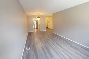 82-76 Country Pointe Cir, Queens Village, NY 11427 - Photo 8