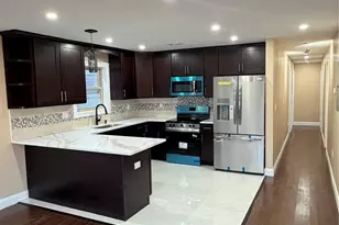 146-05 133rd Ave, Jamaica, NY 11436 - Photo 2