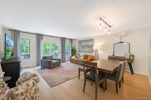 2 Pine St, Huntington, NY 11743 - Photo 8