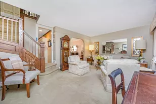 65-30 78th St, Middle Village, NY 11379 - Photo 4
