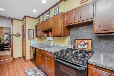 65-30 78th Street, Middle Village, NY 11379 - Photo 10
