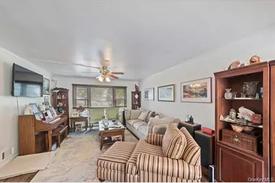 101 Cresthill Road, Yonkers, NY 10710 - Photo 4