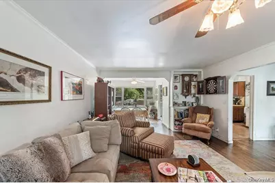 101 Cresthill Road, Yonkers, NY 10710 - Photo 6
