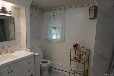 738 Decatur Street, Uniondale, NY 11553 - Photo 14