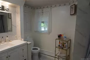 738 Decatur St, Uniondale, NY 11553 - Photo 14