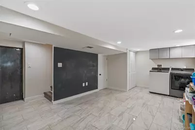 2 Meadow Lane, New Rochelle, NY 10805 - Photo 18