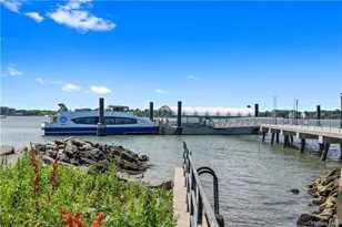 126 Beacon Ln, Bronx, NY 10473 - Photo 42