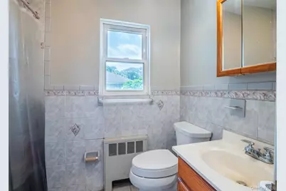 28 Brookdale Road, Glen Cove, NY 11542 - Photo 18