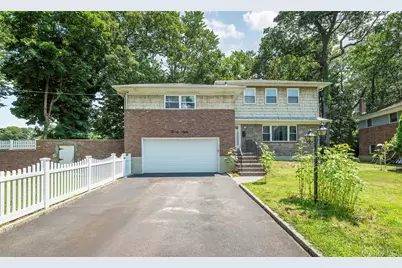 28 Brookdale Road, Glen Cove, NY 11542 - Photo 1
