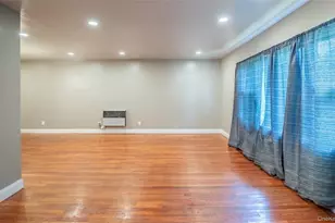 28 Brookdale Rd, Glen Cove, NY 11542 - Photo 4