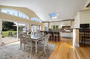 34 Farmers Ave, Lindenhurst, NY 11757 - Photo 6