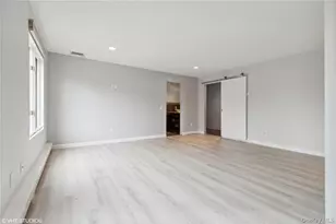 4 Box Tree Rd, East Quogue, NY 11942 - Photo 6