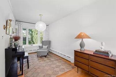 134 Jensen Avenue, Mamaroneck, NY 10543 - Photo 6