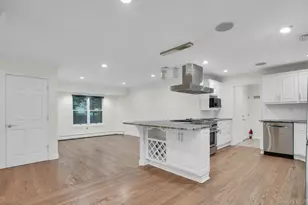 48 Colby Dr, Dix Hills, NY 11746 - Photo 12