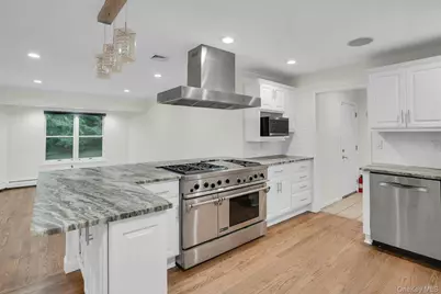 48 Colby Drive, Dix Hills, NY 11746 - Photo 18