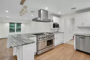 48 Colby Dr, Dix Hills, NY 11746 - Photo 18