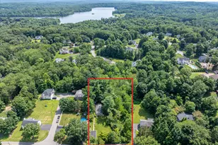 12 Lakeview Dr, Yorktown Heights, NY 10598 - Photo 4