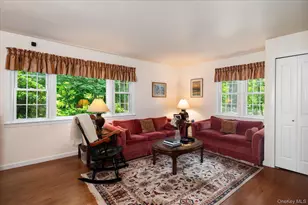 12 Lakeview Dr, Yorktown Heights, NY 10598 - Photo 18