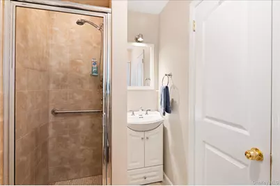 12 Lakeview Drive, Yorktown Heights, NY 10598 - Photo 22