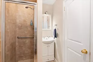 12 Lakeview Dr, Yorktown Heights, NY 10598 - Photo 22