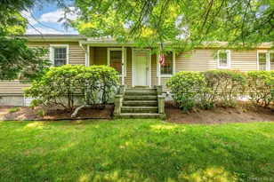 12 Lakeview Dr, Yorktown Heights, NY 10598 - Photo 1