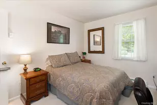 12 Lakeview Dr, Yorktown Heights, NY 10598 - Photo 26