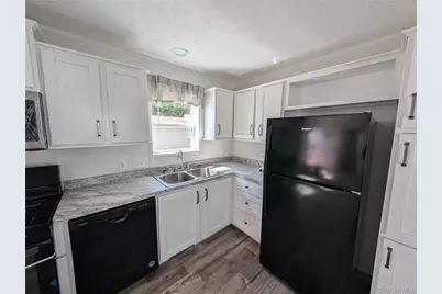 11 Square Hill Road #27, New Windsor, NY 12553 - Photo 6