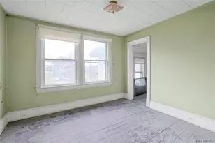 25 E Broome St, Port Jervis, NY 12771 - Photo 10