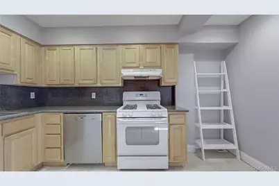 83-71 116th Street #7B, Kew Gardens, NY 11418 - Photo 6