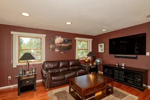 269 Marcus Ave, New Hyde Park, NY 11040 - Photo 12