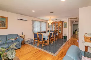 269 Marcus Ave, New Hyde Park, NY 11040 - Photo 18