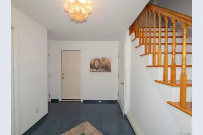 269 Marcus Avenue, New Hyde Park, NY 11040 - Photo 8