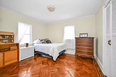 236-11 Seward Avenue, Bellerose, NY 11427 - Photo 10