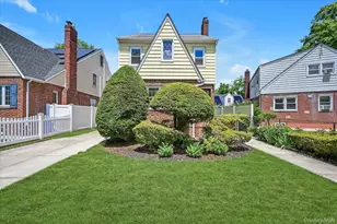 236-11 Seward Ave, Bellerose, NY 11427 - Photo 1
