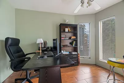 117 Gordon Place, Freeport, NY 11520 - Photo 4
