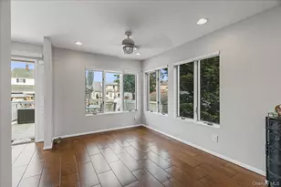 117 Gordon Pl, Freeport, NY 11520 - Photo 8