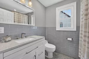 136 Broad St, Williston Park, NY 11596 - Photo 16