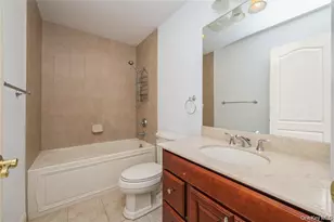 22 Meadow Ct, Oakdale, NY 11769 - Photo 18