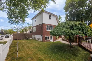 1340 Siegfried Pl, Bronx, NY 10465 - Photo 2
