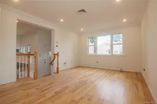 1340 Siegfried Pl, Bronx, NY 10465 - Photo 4