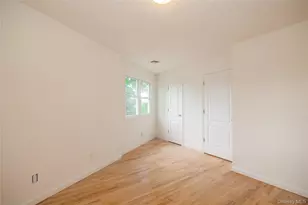 1340 Siegfried Pl, Bronx, NY 10465 - Photo 8