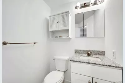 492 N Broadway #10, White Plains, NY 10603 - Photo 14