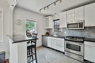 169-56 24th Ave, Whitestone, NY 11357 - Photo 8