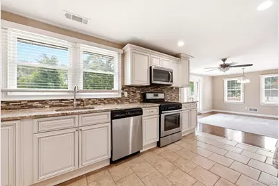 414 Potter Boulevard, Brightwaters, NY 11718 - Photo 28