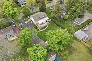 414 Potter Blvd, Brightwaters, NY 11718 - Photo 6